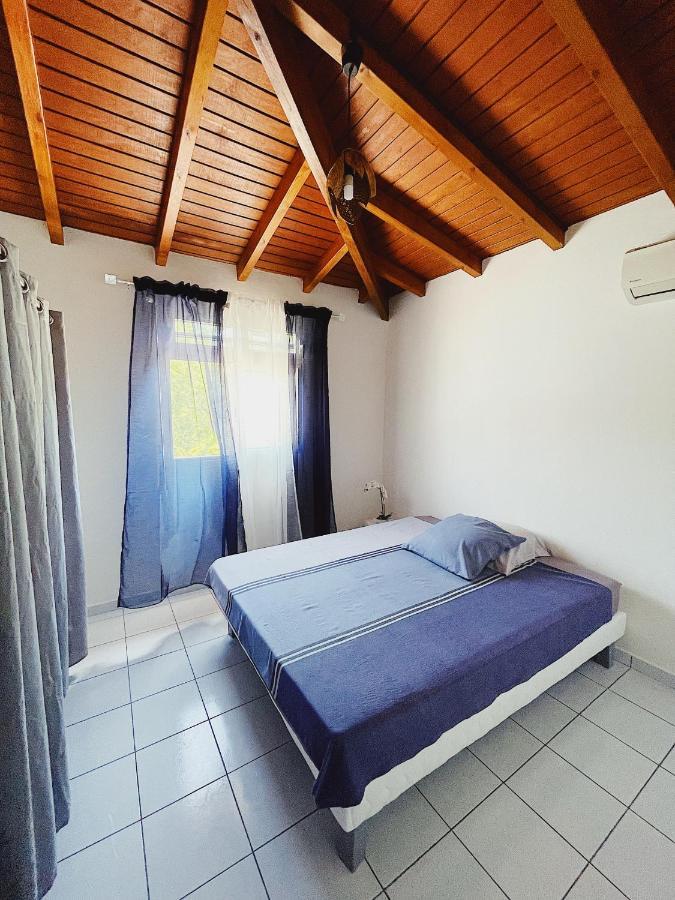 La Villa Ixora, magnifique Villa avec Piscine Les Abymes Extérieur photo